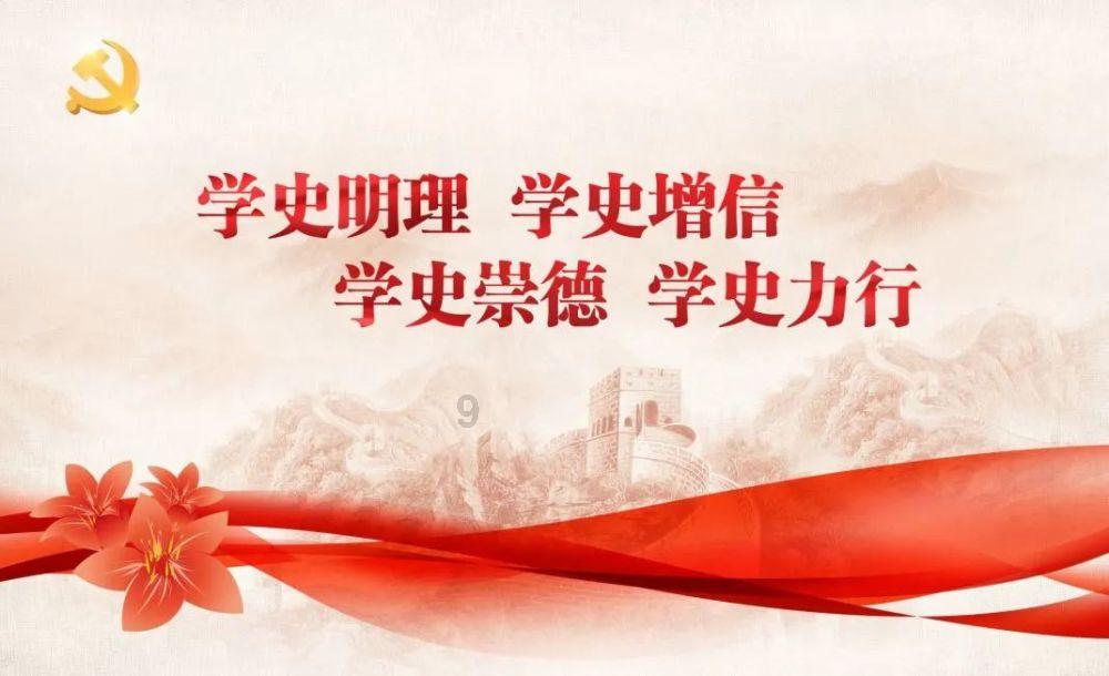 女子在火锅店就餐时,老鼠在头顶摇摇欲坠,商家:顺着电线跑来的,每周有消杀